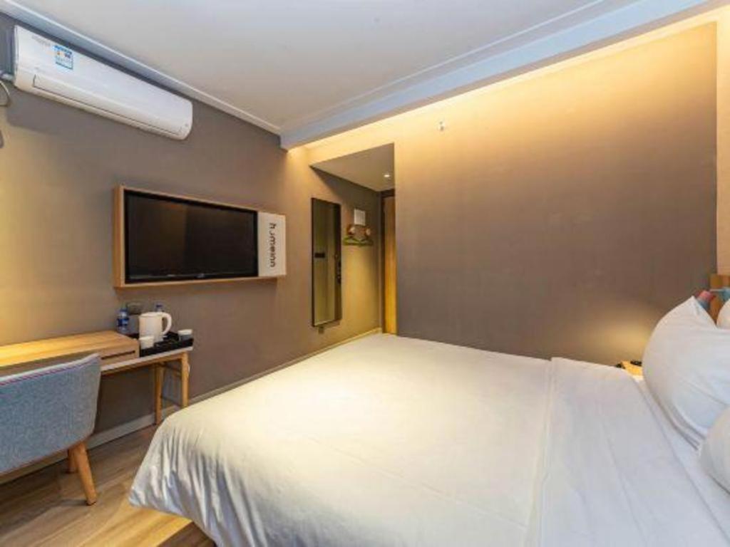 Neo Railway Station Hotel 2*