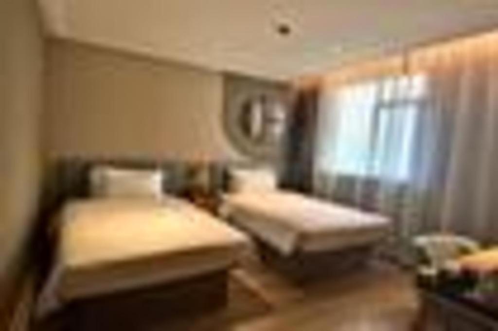 Neo Railway Station Hotel 2*