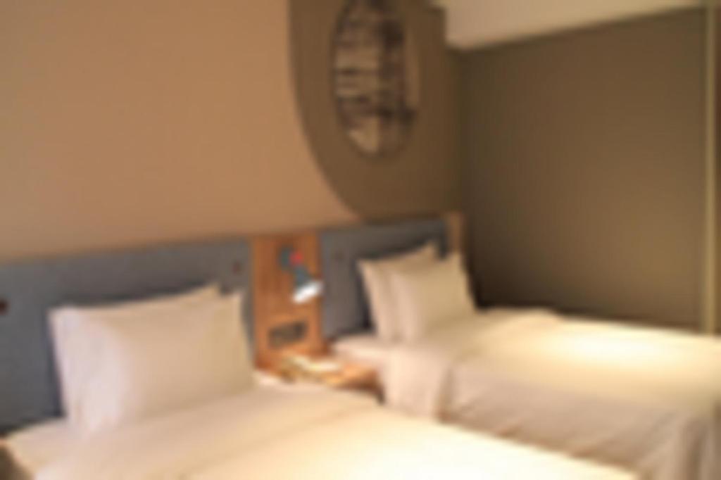 Neo Railway Station Hotel 2*